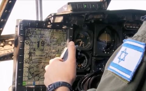 Astronautics (Israel): Integrated Avionics and Defense Systems for Air, Sea, and Land