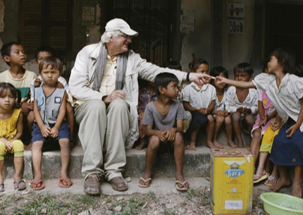 קמבודיה - מפאר מקדשי אנגקור אל הרס הקמר רוז'  + "לולה הקדושה" - הרצאה וסרט