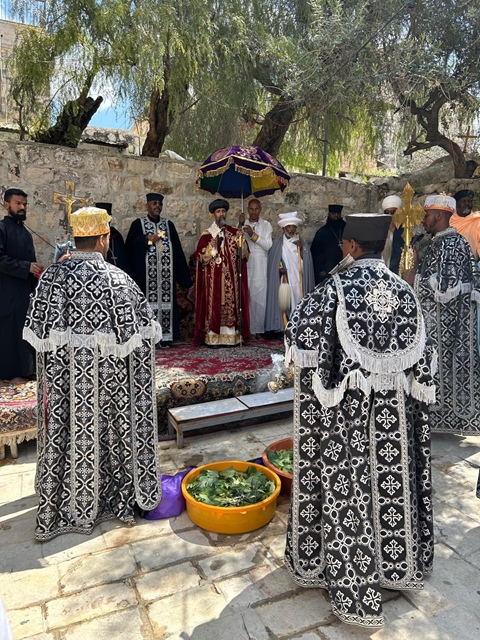 Jerusalems heilige Stätten wieder für Gläubige  zugänglich
